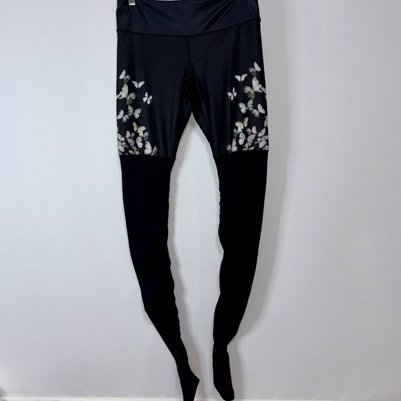 Alo Yoga Gypset Goddess Butterfly Print Leggings Black Size M - Picture 2 of 13